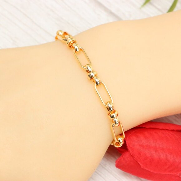 "Trendy Handmade Bracelet – A Thoughtful Gift for Girls & Women | UNVRC1557 - Picture 10 of 10